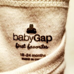 GAP One Pieces - Baby onesie lot 🔴 GAP One Pieces - Baby onesie lot 🔴